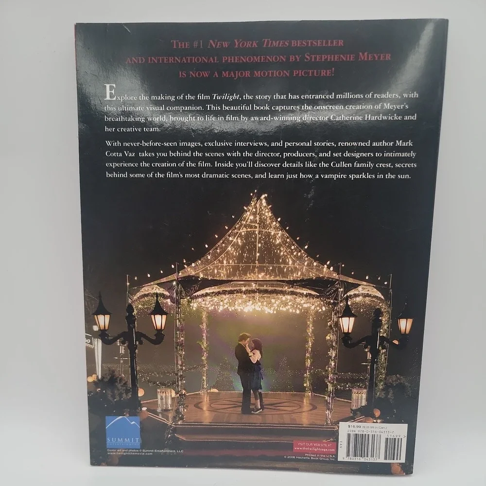 Twilight Illustrated Movie Companion Book 2008‎ Softcover Behind the Scenes